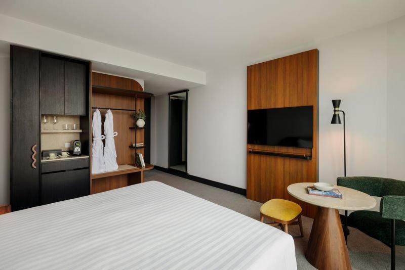 Crowne Plaza Adelaide Mawson Lakes By Ihg Екстер'єр фото